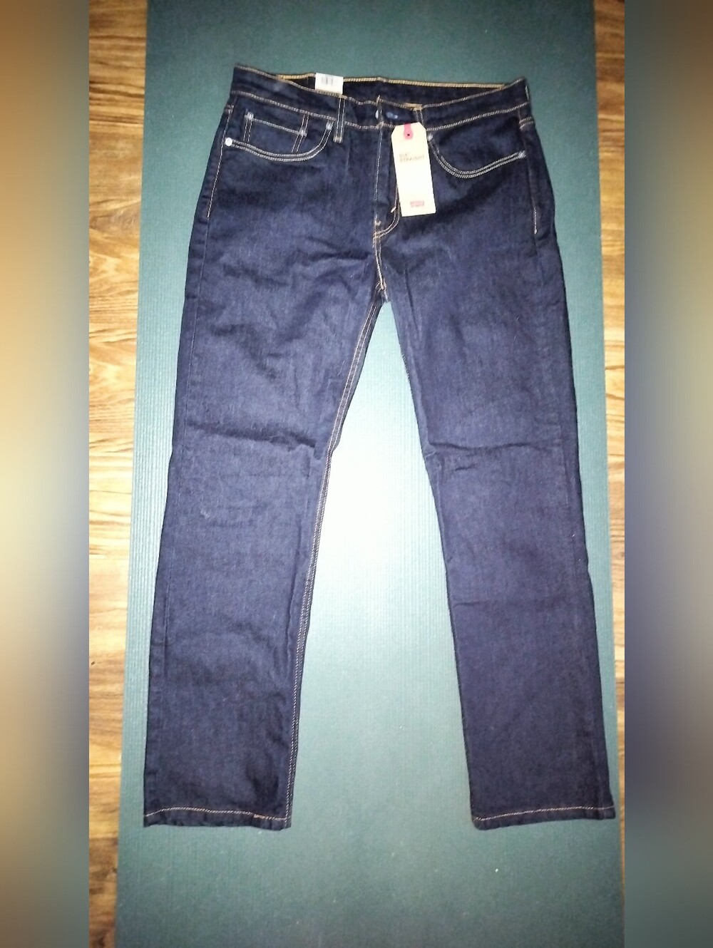 Levi's 514 Straight Leg Men's Jeans  Stretch- Regular Fit- 32x30